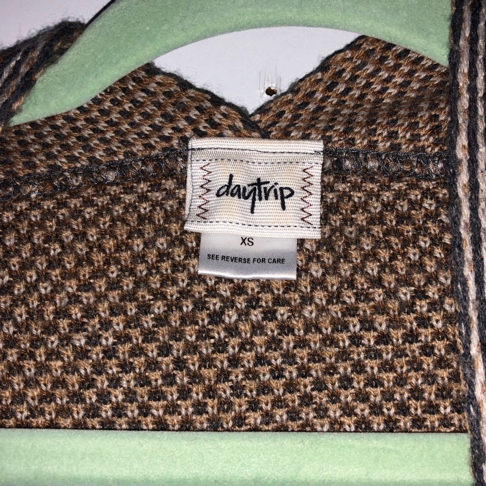 Open Front Sweater - Picture 3 of 3